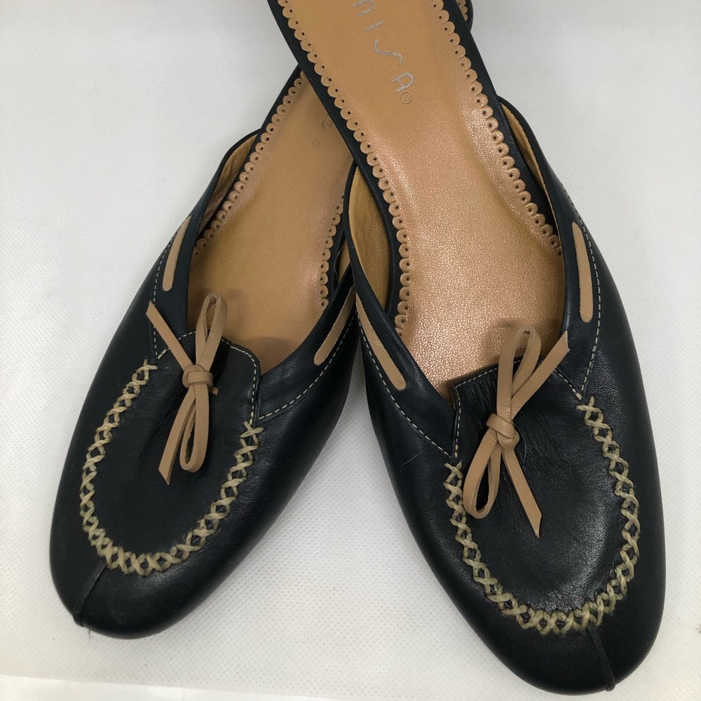 Unisa Navy Kitten Heel Slip On Shoes Size 8B